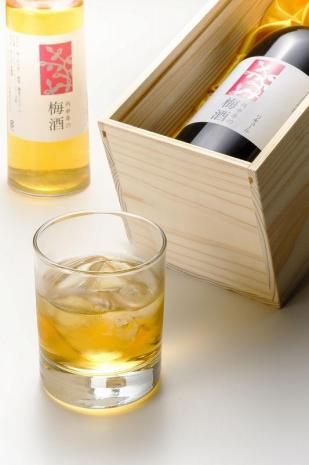 丙申年の梅酒　720ml 木箱入　1箱（みなべ町）