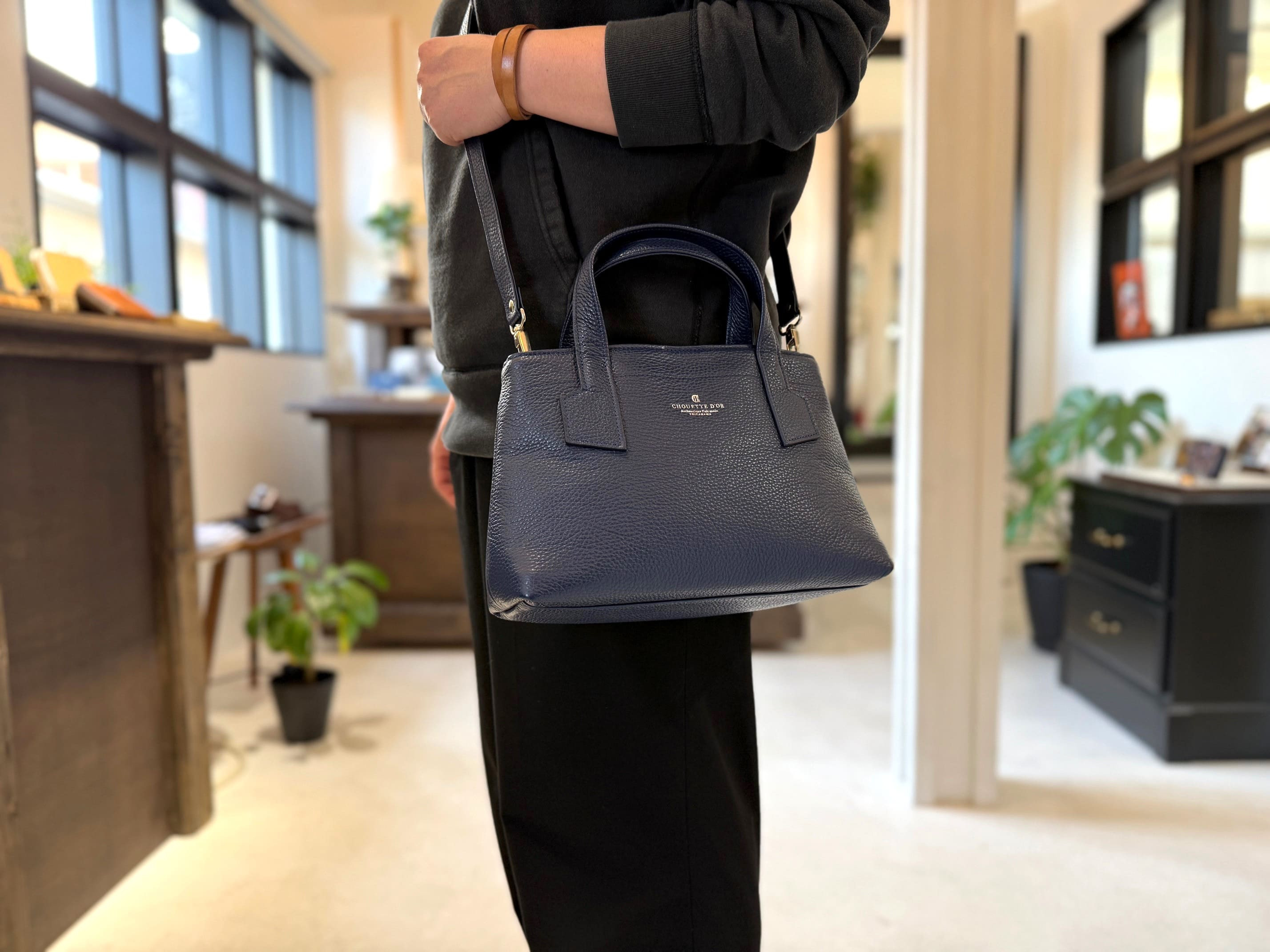 é©è·äººãäœã£ãæ¬é©ããŒãããã°XSã·ã¥ãªã³ã¯ããã€ããŒã