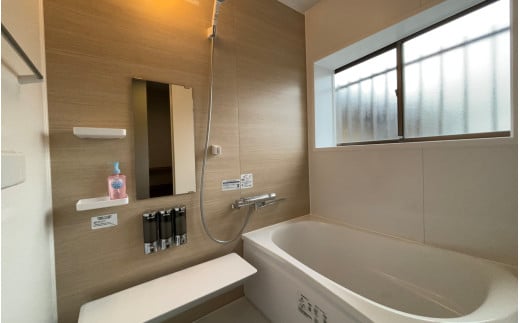 ＳＨＩＫＩ　‐しき‐〈海辺の一棟貸し宿〉3,000円分 【１組限定：素泊まり】完全プライベート ♪一棟丸ごと貸し切りプラン /幼児添い寝無料 / 禁煙  / 関西 和歌山 マリンスポーツ BBQ 海水浴 サーフィン 釣り 夏休み 体験 旅行【shi001】