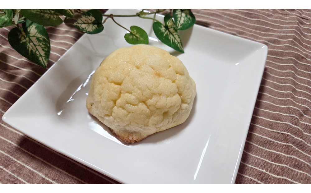 1167.【鳥取県産 人気菓子パン】メロンパン 15個