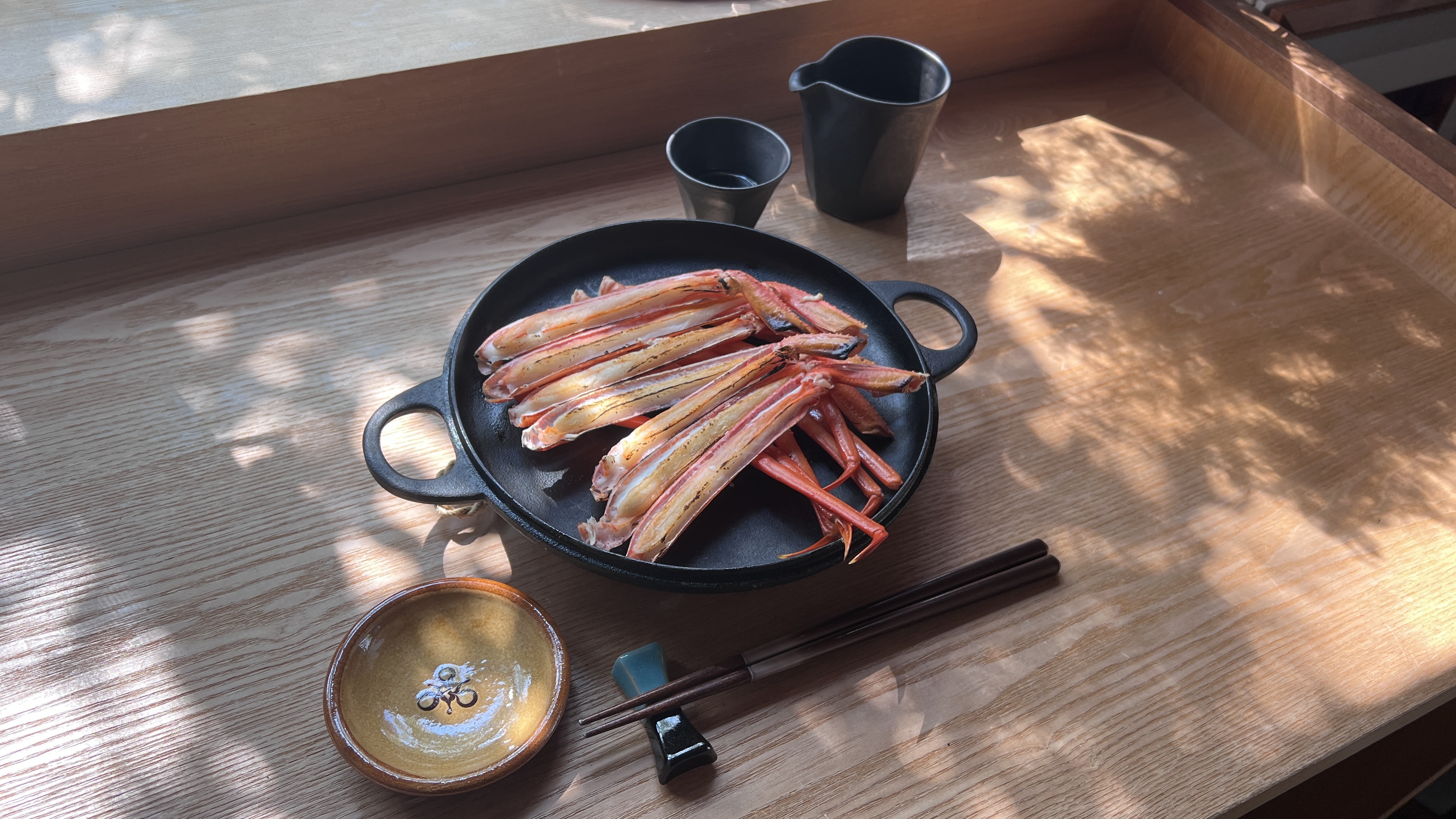 蟹屋の蟹鍋セット（境港産カット生紅ずわい蟹、鍋つゆ付き）2kg　年末年始　マルツ M15 1190