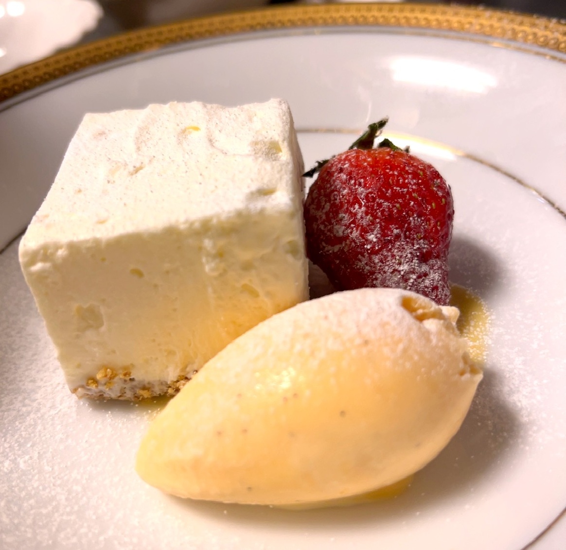 OKUDAISEN　Bleu ～ブルーチーズのレアチーズケーキ～ 1ホール ビストロノブ ミシュラン 1191