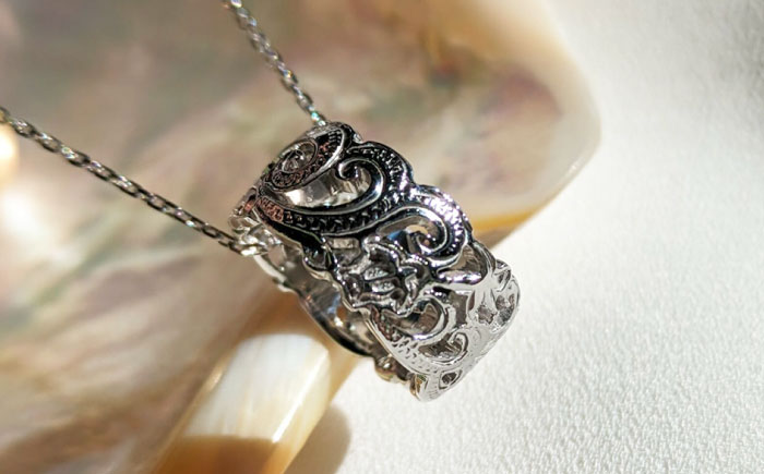 ハワイアンジュエリー　シルバー マリンリング兼ペンダント 島根県松江市/アーティストリー&アイ合同会社 [ALFK002]