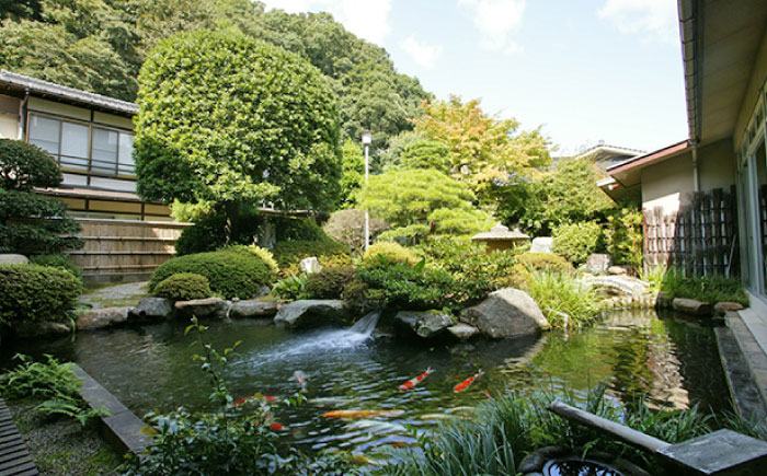 「縁結びの宿 紺家」昼食と温泉付き日帰りプラン ペア食事券 島根県松江市/フジキコーポレーション株式会社 [ALDS015]