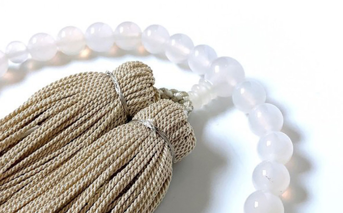 白めのう数珠(8mm玉) 島根県松江市/株式会社秀玉堂 [ALBB004]