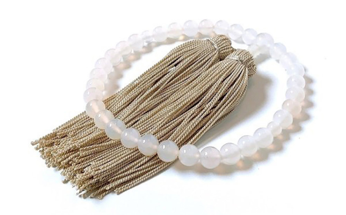 白めのう数珠(8mm玉) 島根県松江市/株式会社秀玉堂 [ALBB004]