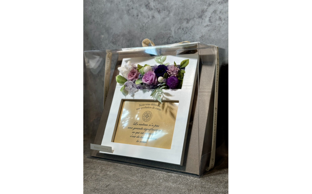 ブリザードフラワーのフォトフレーム（木製スタンドタイプ)【パープル】