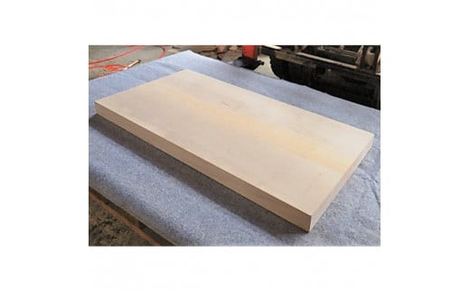 銀杏のまな板（クエ、マグロ用）