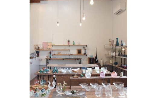 ガラスのお雛様セット マーブル（ひしもち・ぼんぼり・名入れ）