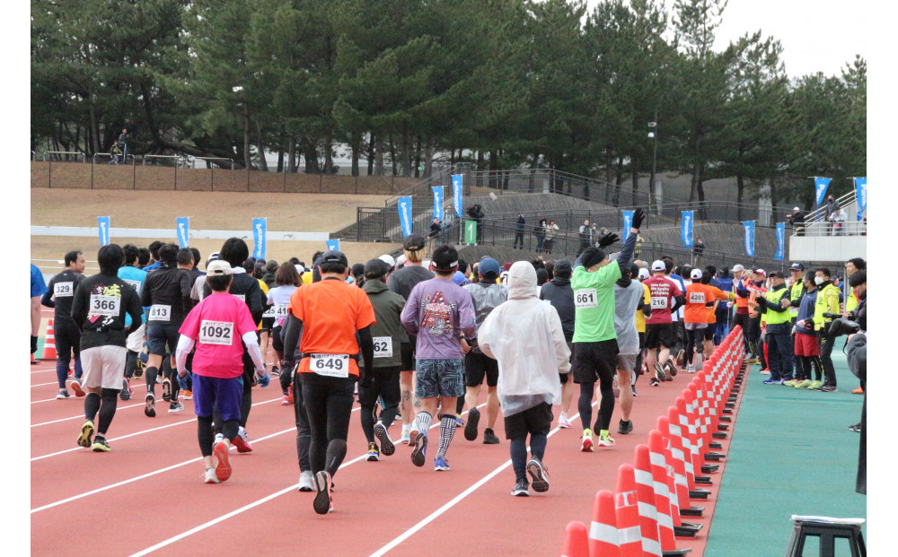 åºé²ãã«ã³ããã©ãœã³å€§äŒåºèµ°æš© ïŒããŒããã©ãœã³ã³ãïŒïŒkmïŒ