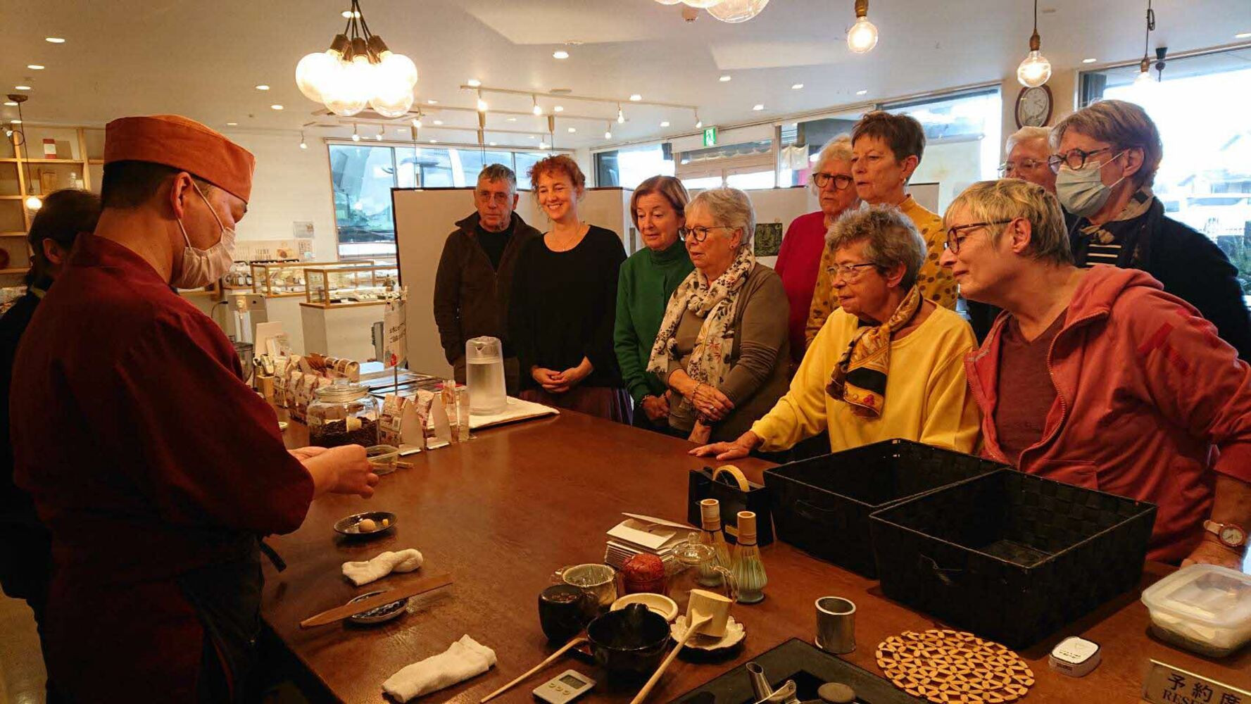 【ふるさと納税】出雲で和菓子つくり体験＆喫茶　5名様ご招待