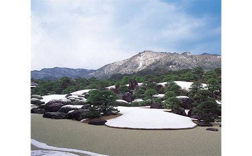＜足立美術館＞足立美術館ご招待券ペアチケット[米子髙島屋選定品]【美術館 チケット 招待券 日本庭園 日本画 陶芸 島根県 安来市】
