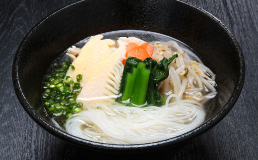 麺 グルテンフリー米粉100%麺 田守り麺（丸麺）100g入×14袋 | グルテンフリー 米粉 麺 田守り麺 丸麺 グルテンフリー 米粉麺 米麺 ライスヌードル 100% 100パーセント アレルギー対応 小麦不使用 丸麺 細麺 スパゲッティ 14袋 14個 14人前 セット 詰め合わせ 大容量 乾麺 麺類 パスタ 贈り物 ギフト プレゼント 島根県雲南市/有限会社木村有機農園[AICU005]