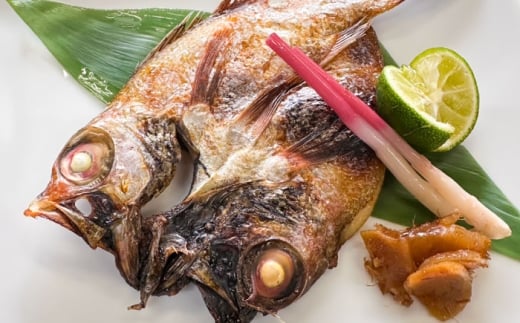 のどぐろの西京漬け3本 のどぐろ 魚介 西京漬け 魚 焼き魚 おかず 高級魚 アカムツ 島根県雲南市/有限会社田丸屋魚店 [AIEH011]
