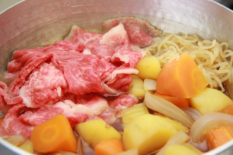 奥出雲和牛切落し400g【牛丼 カレー 国産 しまね和牛 黒毛和牛 贈答用 冷蔵 チルド 日時指定Ａ-15】