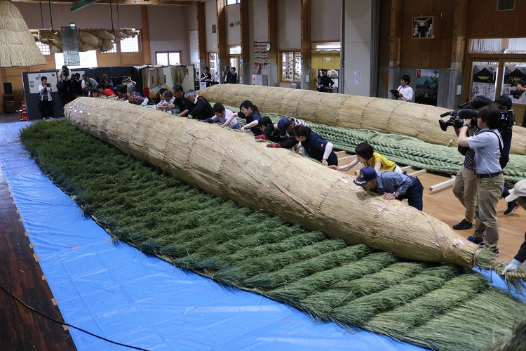 しめ縄（大黒じめ）【 お正月 飾り 職人 手作り 注連縄 出雲大社 大注連縄 大しめ縄 伝統  Ｄ-22】