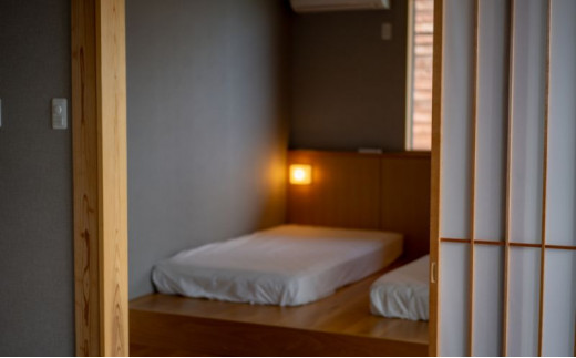 【隠岐郡知夫村 ホテル知夫の里】宿泊補助券12,000円分 【島根県 隠岐郡 知夫村 知夫里島 離島 ホテル 旅行 旅行クーポン 商品券 補助券 贅沢 くつろぎ ゆとり リラクゼーション 畳 カップル ペア 夫婦 家族 宿泊】