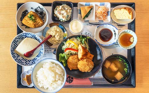 【津山・因美線】鉄道遺産を有識者の小西伸彦氏と巡る旅 体験 イベント ツアー 食事 ガイド付 駅舎 鉄道橋梁 美作河井駅 転車台 TY0-0758