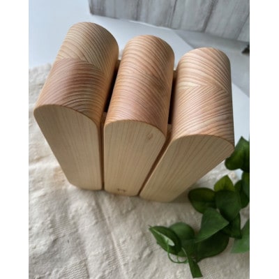 ヒノキのナイフスタンド(包丁立て)【1629495】