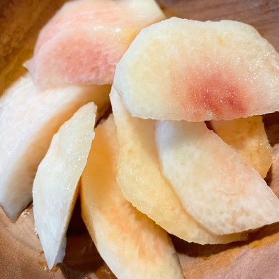 【2026年先行予約】2026年7月下旬頃より発送予定・岡山の白桃・清水白桃(1.5kg箱)【配送不可地域：離島】【1579311】