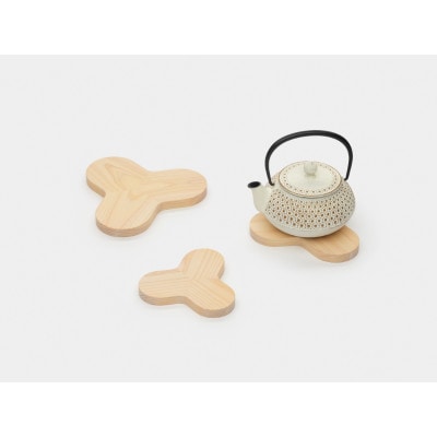 桧のトリベット　ミドルサイズ　《2023グッドデザイン賞受賞》【1631034】