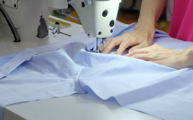 デニム シャツ MADE IN TAMANO × 土井縫工所 ブリーチデニム カジュアルシャツ 1枚 メンズ 岡山 日本製