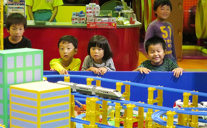 おもちゃ 王国 フリーパス セット 券 （おとな、中学生以上） 入場券 チケット  優待券 