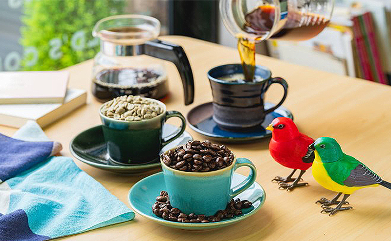 【 定期便 6ヵ月 】 コロンビア コーヒー豆 400g(200g×2袋) COFFEE ROAST 3710みなと 珈琲焙煎所 ブレンド コーヒー 珈琲 飲み物 飲料 連続 お届け ブレンドコーヒー