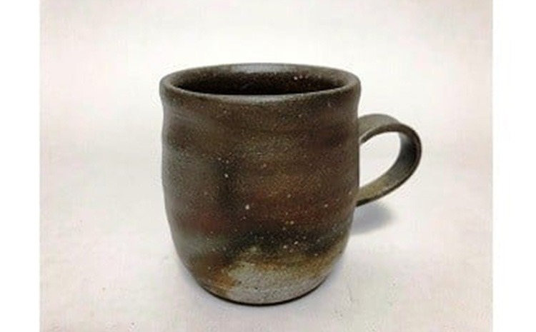 小橋俊允　備前焼　マグカップ