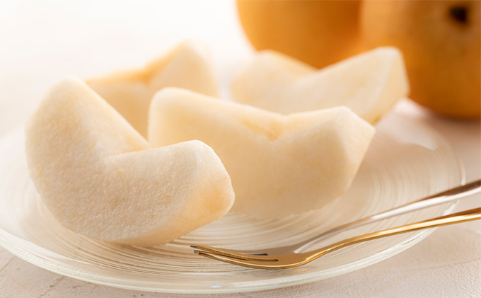 梨 2026年 先行予約 新高梨 3～6玉 青秀以上 合計約4.0kg 梨 なし 果物 フルーツ 岡山県産 化粧箱入り 大きさ 形 おいしさ 梨の王様 大玉 甘い みずみずしく 上品 風味 シャリシャリ 食感 