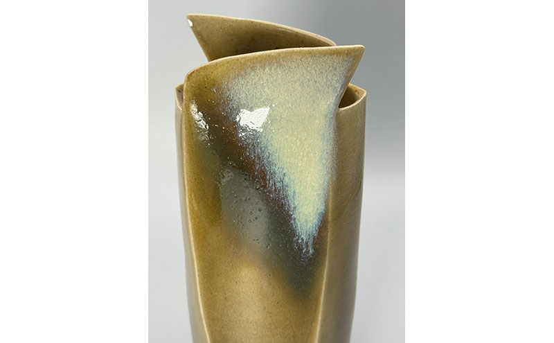 虫明焼 灰釉面取花入(黒井博史 作) 工芸品 インテリア 雑貨 日用品