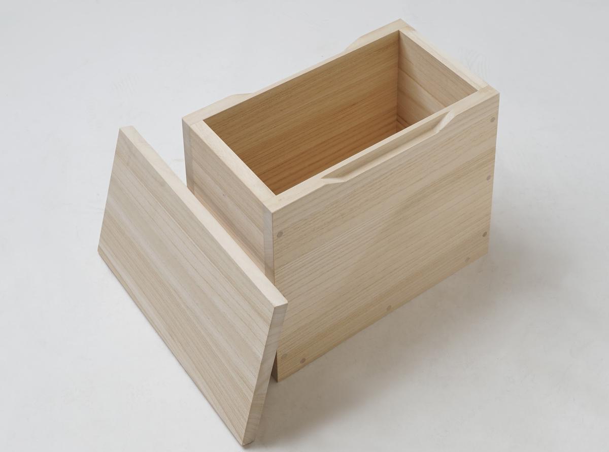 山陽総業株式会社 桐製 米びつ 10kgサイズ【配達不可：北海道・沖縄・離島】 工芸品 雑貨 日用品 米の保管 