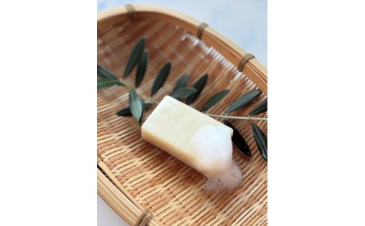 【 マツリカサボン 】 オーガニック石けん （ピュアベビー） 75g 1個 ご自宅用 / オーガニック 生せっけん 自然素材 石鹸 岡山 真庭 蒜山 肌にやさしい こだわり 手作り 無添加 無香料 洗顔 MATSURIKA SAVON 【savon016-01】