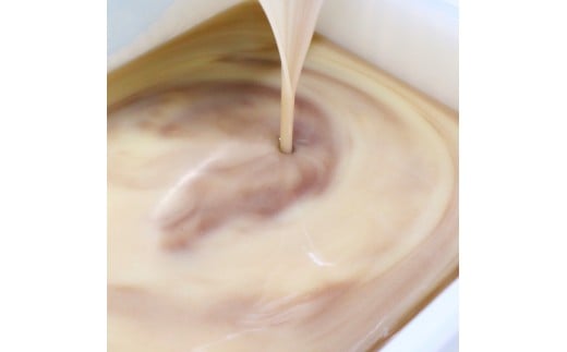 【 マツリカサボン 】 オーガニック石けん （ラベンダー） 75g 1個 ご自宅用 / オーガニック 生せっけん 自然素材 石鹸 岡山 真庭 蒜山 肌にやさしい こだわり 手作り 無添加 洗顔 MATSURIKA SAVON 【savon017-01】