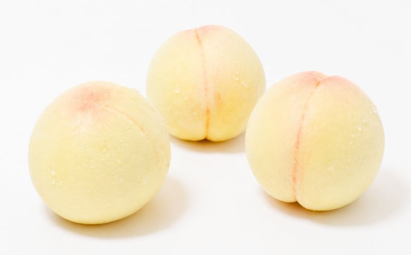 【2026年先行予約】 岡山県産 白皇 3.8kg 訳アリ 白桃 はくおう 花田青果【8月中旬～9月初旬まで順次発送予定】/ 桃 もも モモ 果物フルーツ 訳あり品 岡山県【hnds008】