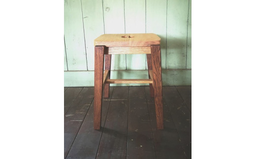 楢の角スツール(CSHD)