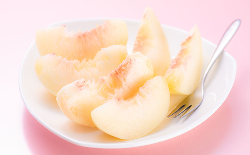 フルーツ 2026年 岡山のフルーツ 食べ切り 定期便 白桃 3玉 合計約800g／シャイン マスカット 1房 約500g もも 葡萄 ブドウ 岡山県産 フルーツ シャインマスカット 桃 果物 旬 定期便