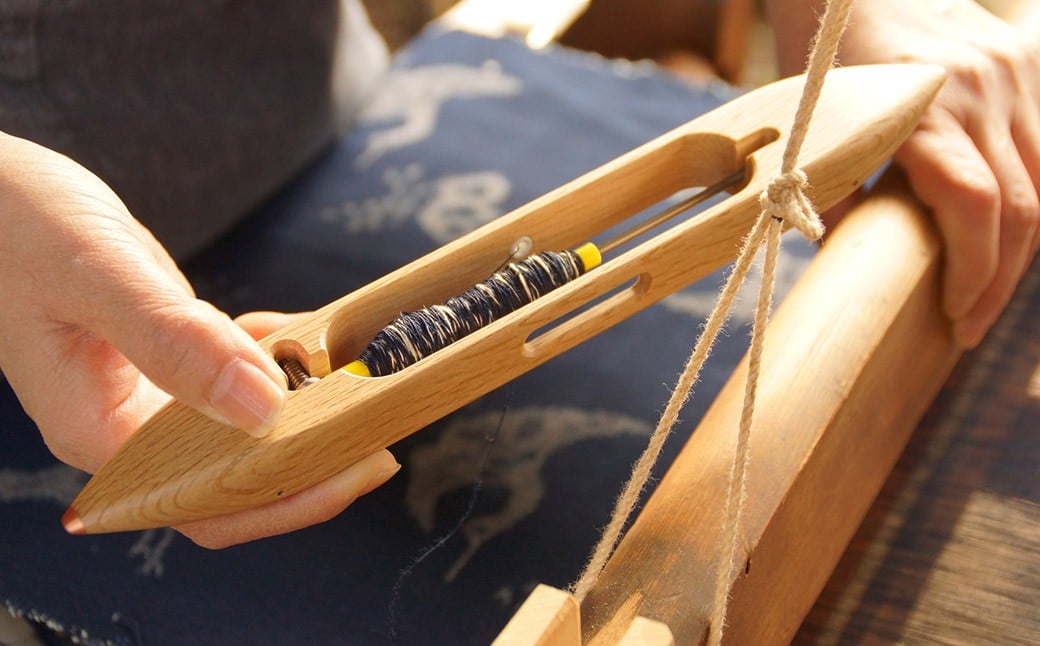 手織り作州絣 ロングテーブルクロス 1枚 360mm×1,800mm ／ 絣 手織り 作州絣 綿 民芸品 伝統工芸 岡山県 美咲町