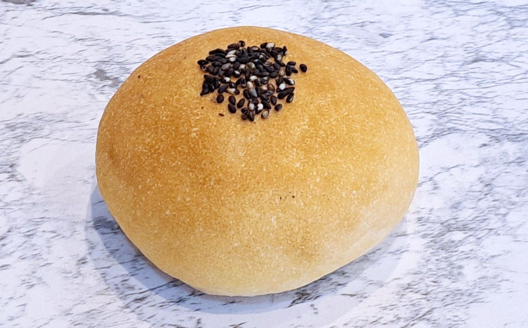 グルテンフリーパン 《小麦・卵・乳不使用》 米粉のやさしいパン ／ お芋パン＆こしあんパン 計20個入り 2種類 各10個 ／ パン ぱん グルテンフリー 米粉 さつまいも セット 冷凍 岡山県 美咲町