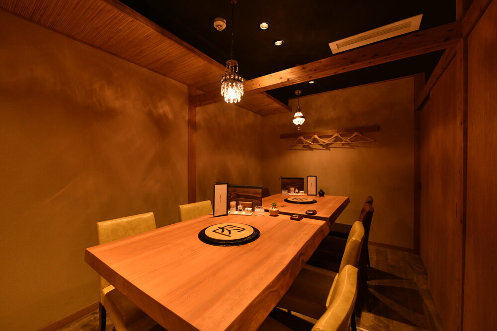 炭火焼肉　ごろう　流川店　ペア食事券　豪華コース