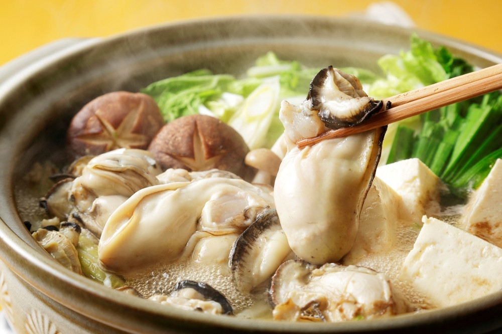 米田海産の冷凍かき 1kg (0.5kg×2袋)