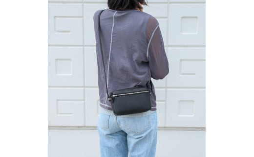 ミニポシェット /ブラック E134