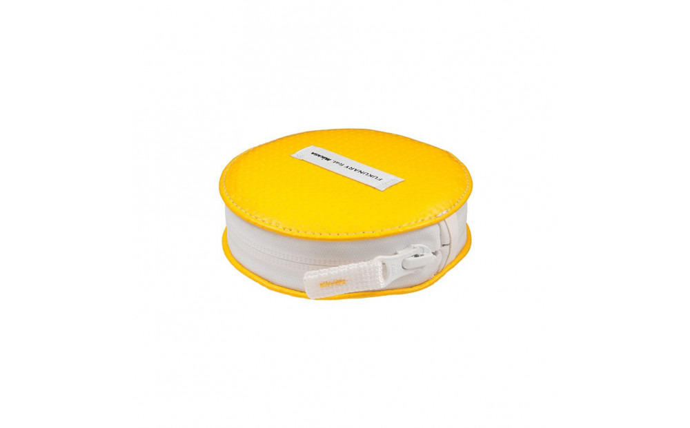 ＼年内発送／ラウンドコインケース/ イエロー M047