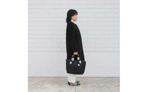 ＼年内発送／トートバッグ / KUROGIN ドット大 B14