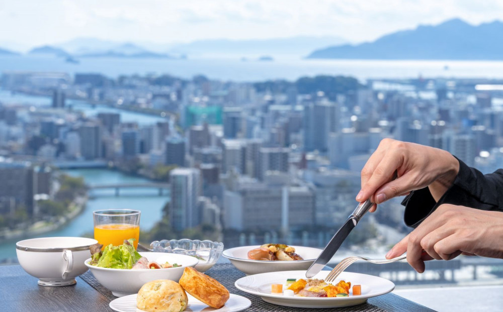 リーガロイヤルホテル広島　エグゼクティブフロアペアご宿泊券