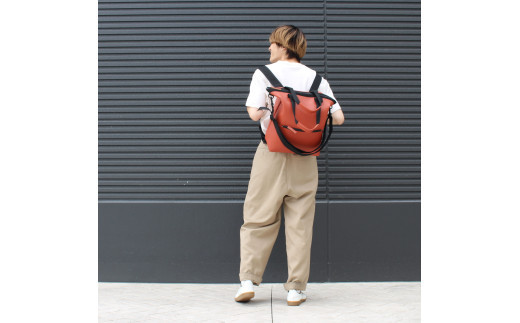 ＼年内発送／4WAY バッグ / ブラウン M021