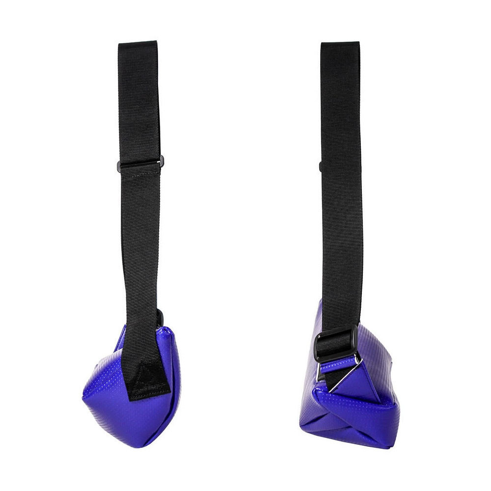 ＼年内発送／ボディーバッグ / ブルー M094