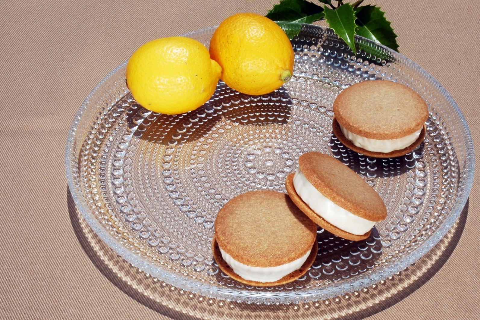 こだわりの味わいでシリーズ販売100万個超！広島レモンのサブレケーキ 8個入