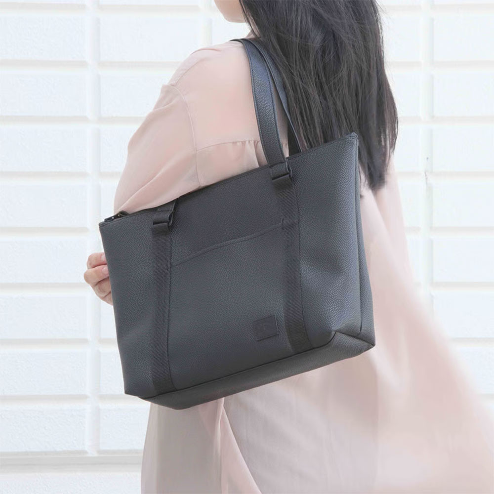 トートバッグ S / ブラック E050S