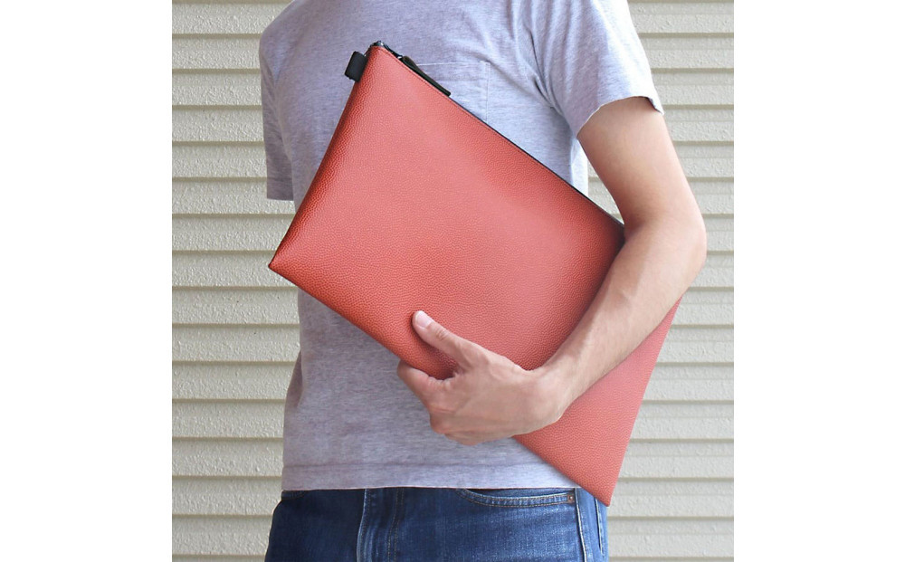 マルチケースL / ブラウン M027L